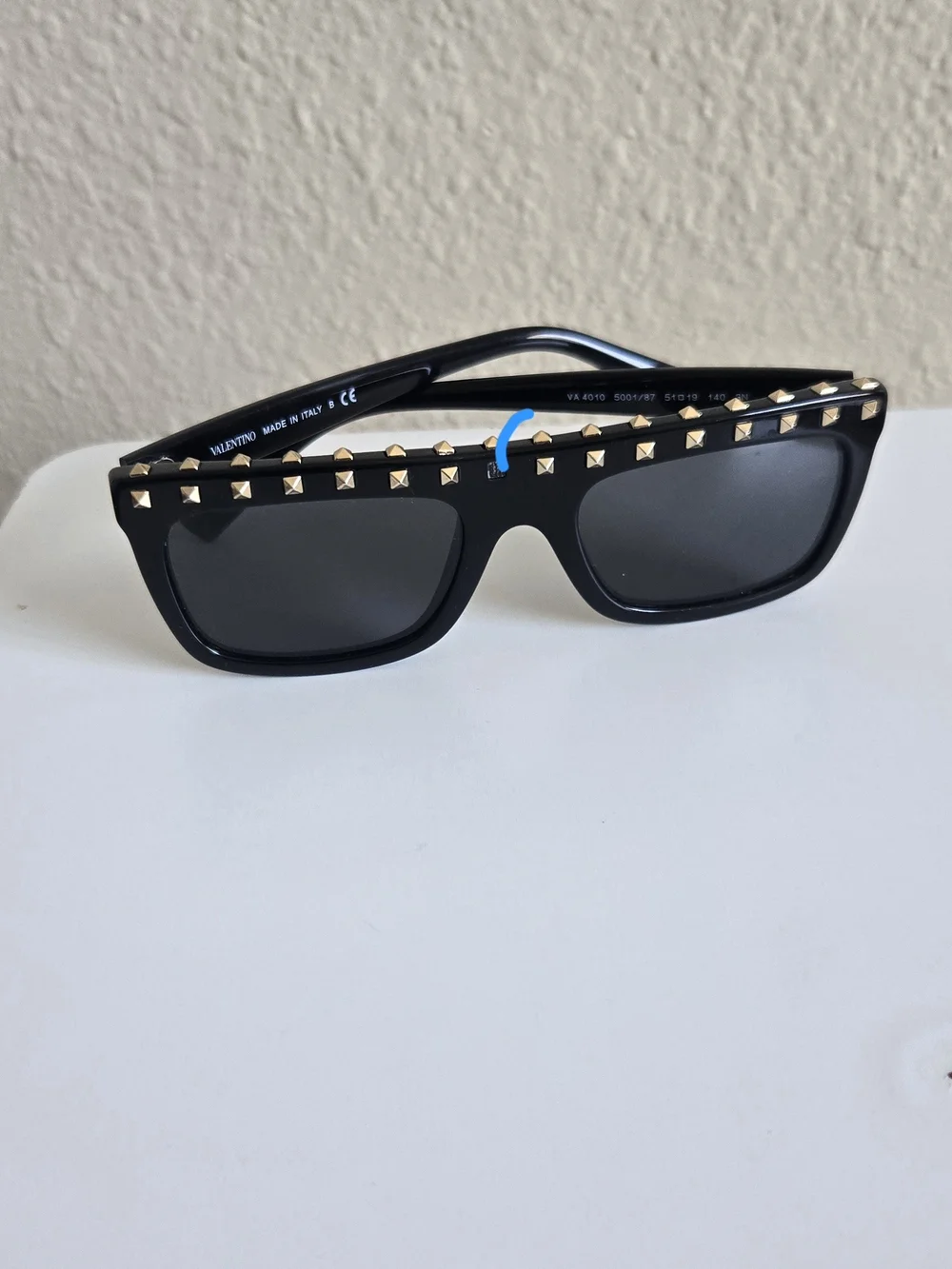 Valentino Rockstud Sunglasses Black VA 4010 5001/87 Designer Shades Italy 51mm